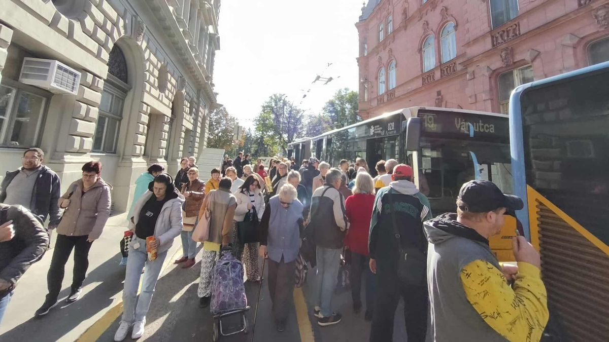 Az érintett vonalakon tapasztalható forgalmi zavar miatt késésekkel kell számolni  Fotó: Tóth Norbert