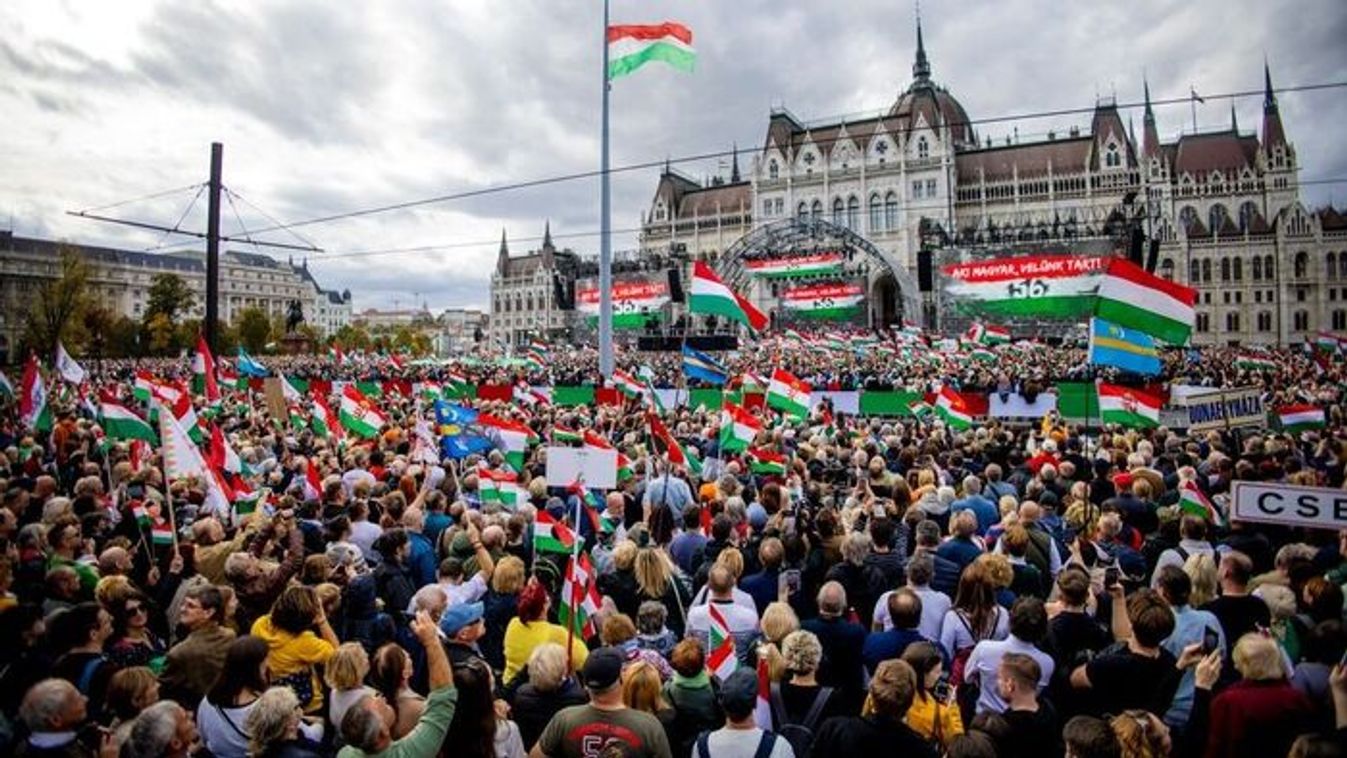 Páratlan siker: ilyen volt minden idők legnagyobb Békemenete +fotók