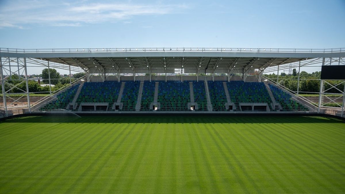 A Szent Gellért Fórumon egy 8000 férőhelyes futballstadiont is magába foglal. (Fotó: SzegedMA)