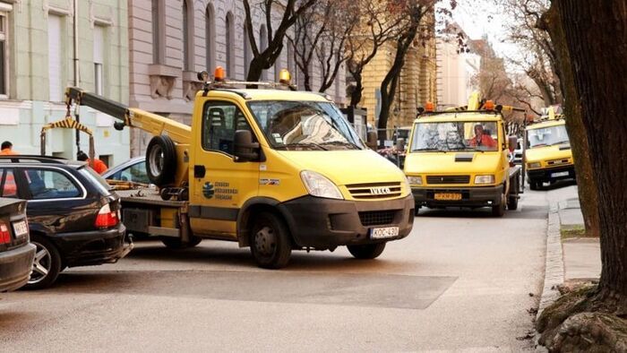 Brutális ellenőrzés jön a szegedi megállókban!