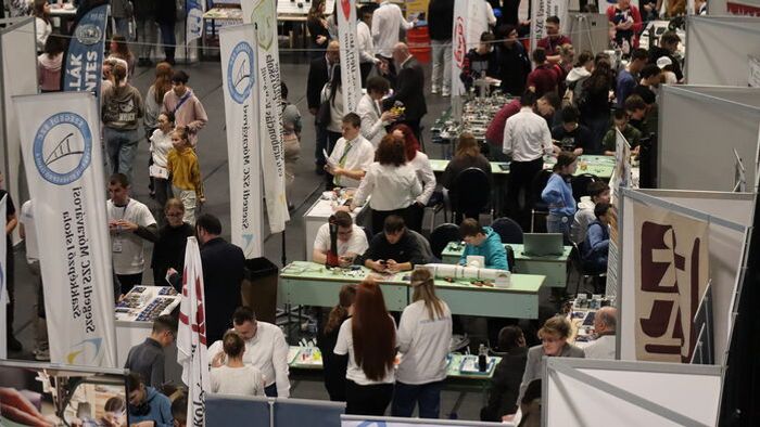 Nagy sikert aratott a műszaki pályaválasztó fesztivál Szegeden +fotók +videó