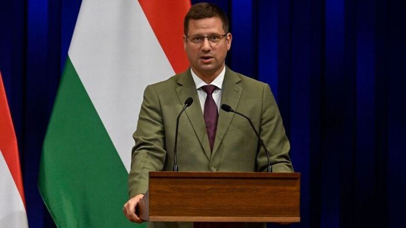 Kormányinfó: indul a 14. havi nyugdíj kifizetése, bővül az Otthon Start