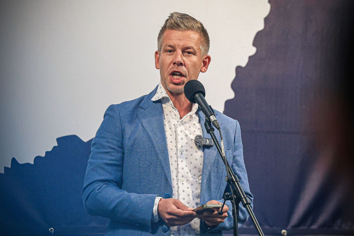 A középosztályt is súlyosan érintené a Tisza Párt kiszivárgott gazdasági programja