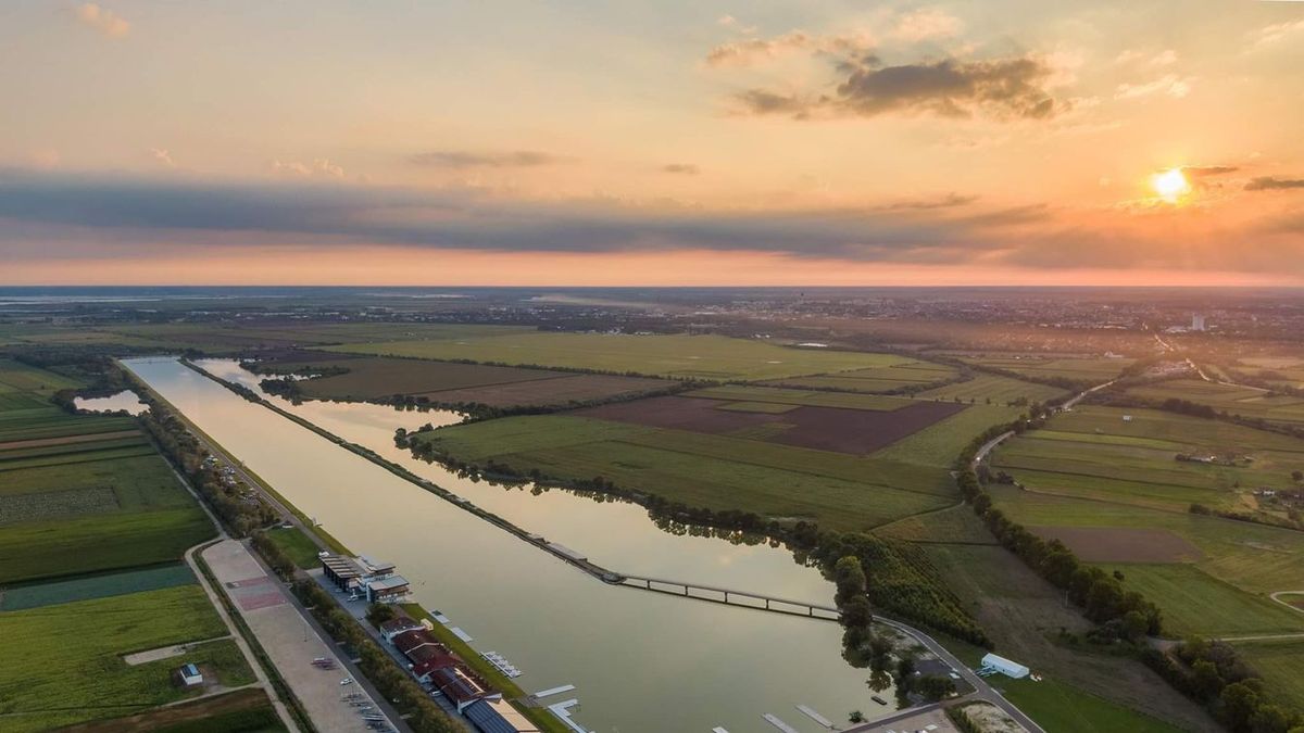 A Nemzeti Evezős és Kajak-Kenu Olimpia Központ a Maty-éren. (Fotó: Bence Szlovák)