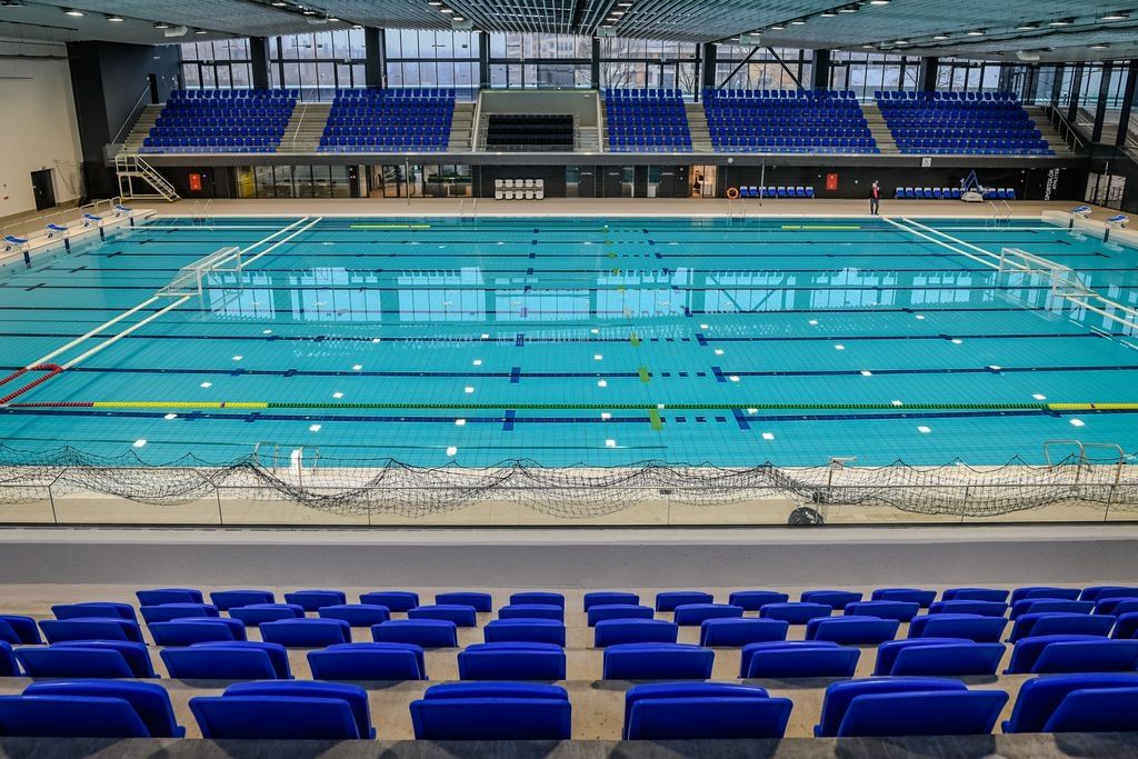 Botka László majd két évtizedig ígérgette, az MSZP-SZDSZ kormány nem segített neki, viszont a jobboldal megépítette az új uszodát Szegeden