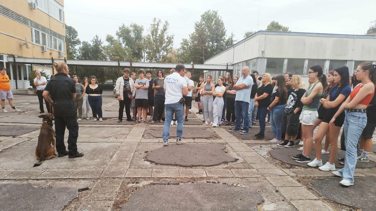  A drogprevenció került középpontba a szegedi Fodor József Kollégiumban. (Fotó: SzegedMA)