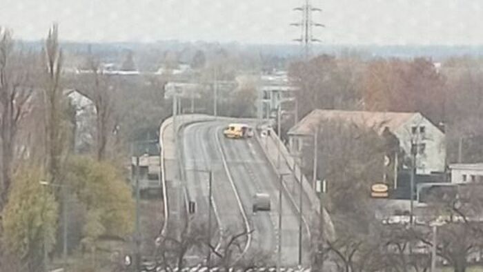 Baleset történhetett a szegedi felüljárón: a hatóságok ellepték a helyszínt