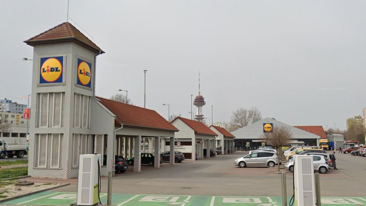 A Lidl új óriáspalacsinta-sütő ajánlata felforgatja a reggeli rutint. (Fotó: SzegedMA)