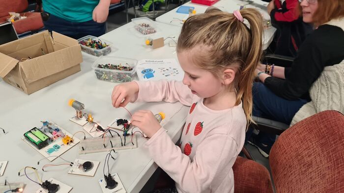 A békarobot segít? Ebben az iskolában így készülhetsz a felvételire