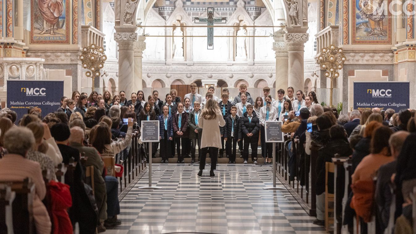 Mesebeli Karácsony: idén is szebbé tennék a kárpátaljai gyermekek ünnepét Szegedről