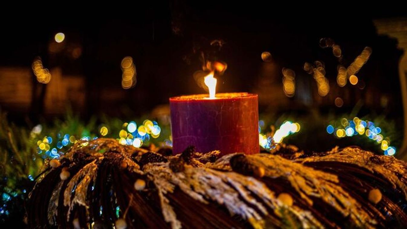 Így készül a tökéletes adventi koszorú a szegedi családok számára