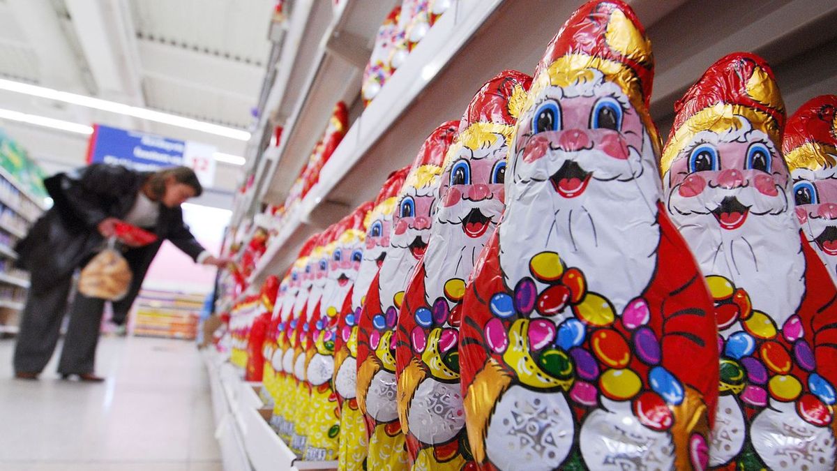 Idén drágultak a Mikulás csokik, nagy az árverseny a szegedi árúházak között