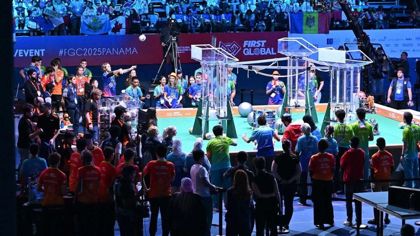 Szegedi MCC-s diákkal a soraiban jutott a világ élvonalába a magyar csapat