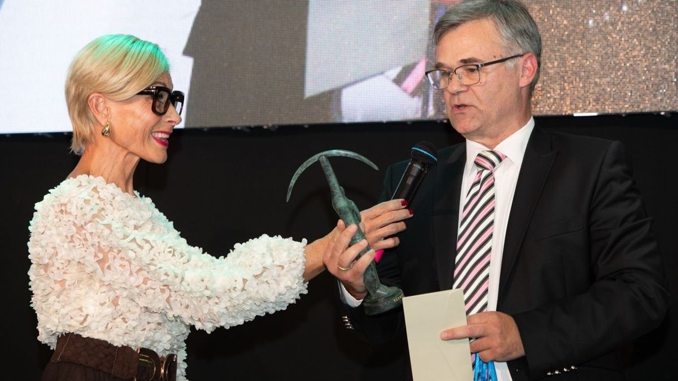 Kiemelkedő életutak a középpontban: Príma-díjátadó Szegeden