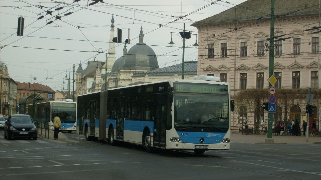 Megtudtuk, milyen egy szegedi buszsofőr ünnepi időszaka. (Fotó: SzegedMa)