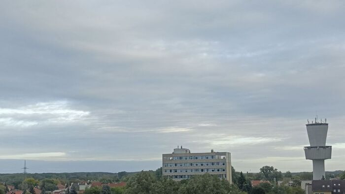 Enyhe, de borongós időjárást hozott a szombat Szegedre