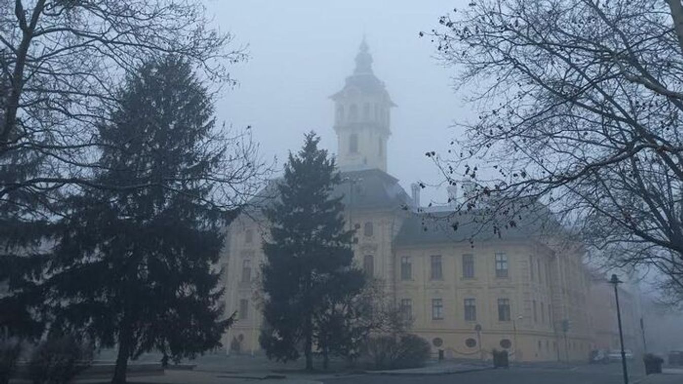 Ködbe burkolózva indul a kedd reggel Szegeden