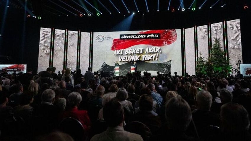 Orbán Viktor megmutatta: ez történt valójában a szegedi nagygyűlésen +videó