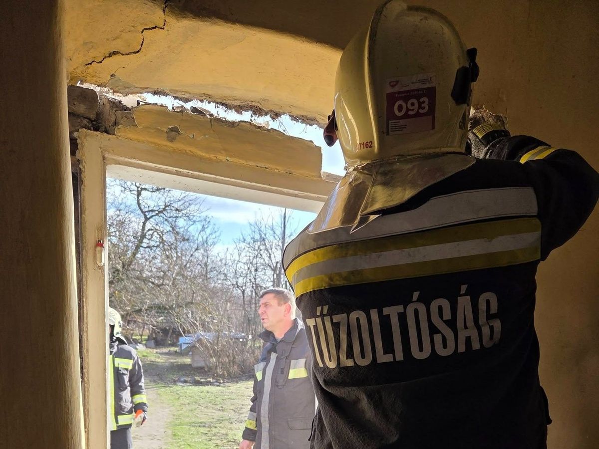 Egy ajtó kiszakadása jelezte a bajt Szegeden