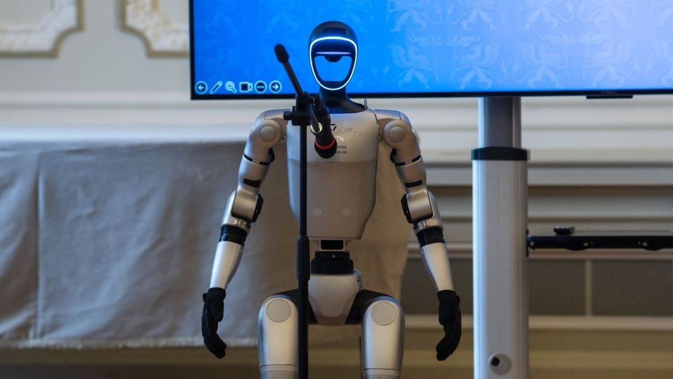 Mozgássérültek gyógyulását segítik robotok Szegeden +fotók