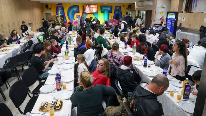 Karácsonyi ünnepséget tartott az ÁGOTA Tanoda és Ifi Klub +fotók