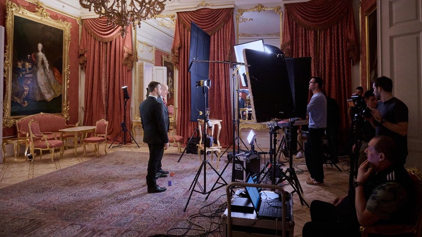 Sulyok Tamás köztársasági elnök nem akárkivel köszönti az újévet