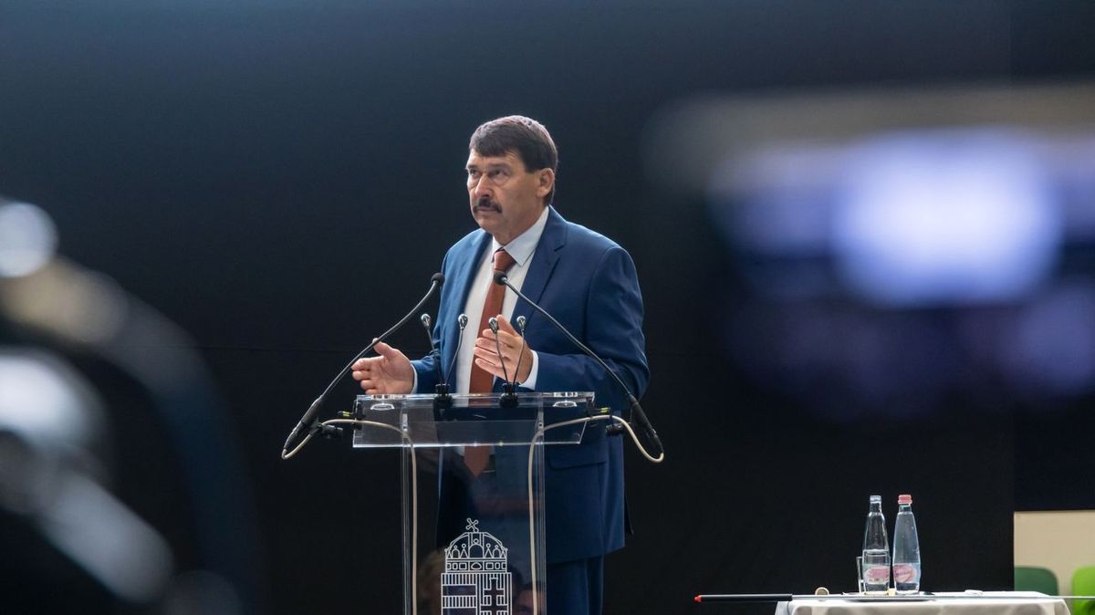  Áder János lesz a szegedi háborúellenes nagygyűlés egyik főszónoka. (Fotó: MTI)