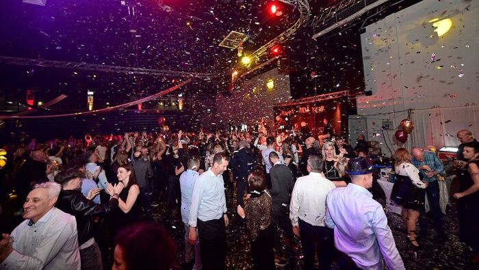 Szilveszteri diszkókörkép Szeged legjobb klubjaiból