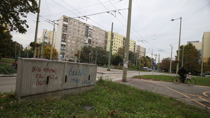 Rejtélyes dörrenés Szeged felett: mi történt Tarjánban?
