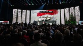 Orbán Viktor megmutatta: ez történt valójában a szegedi nagygyűlésen +videó