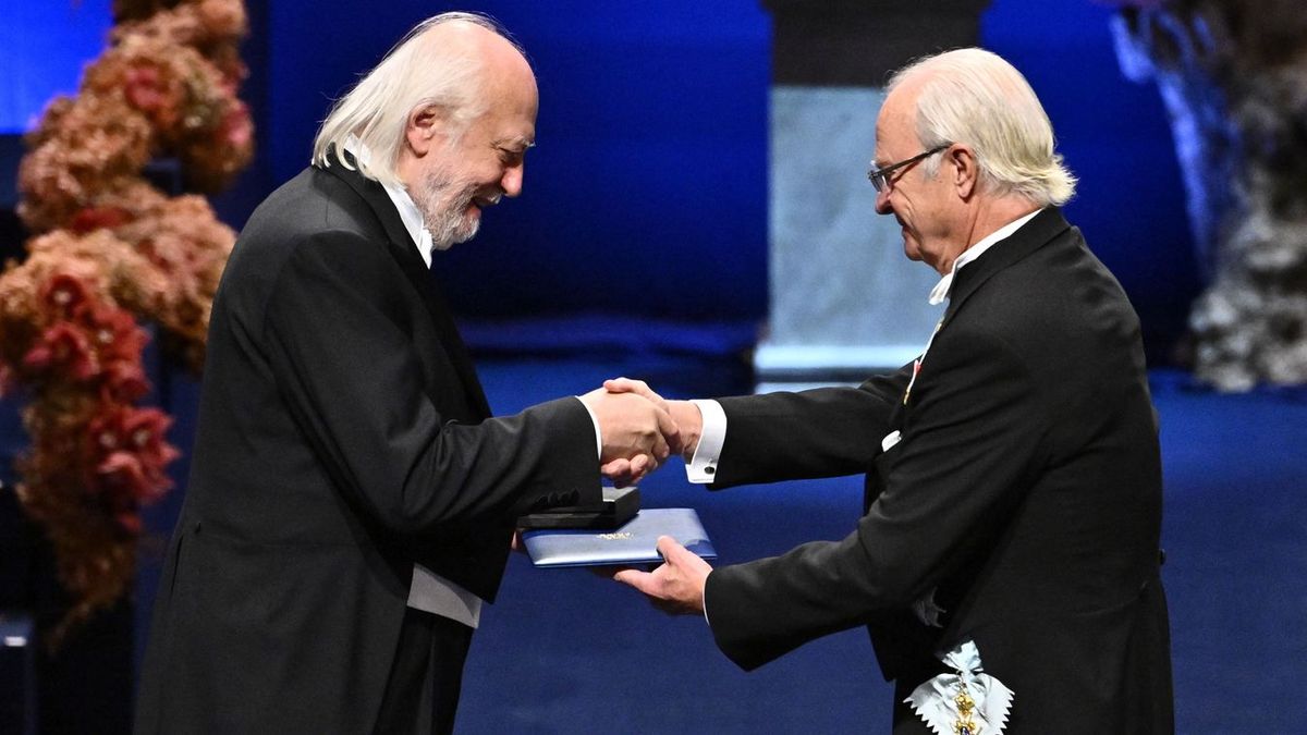 Krasznahorkai László szerdán vette át az irodalmi Nobel-díjat Stockholmban