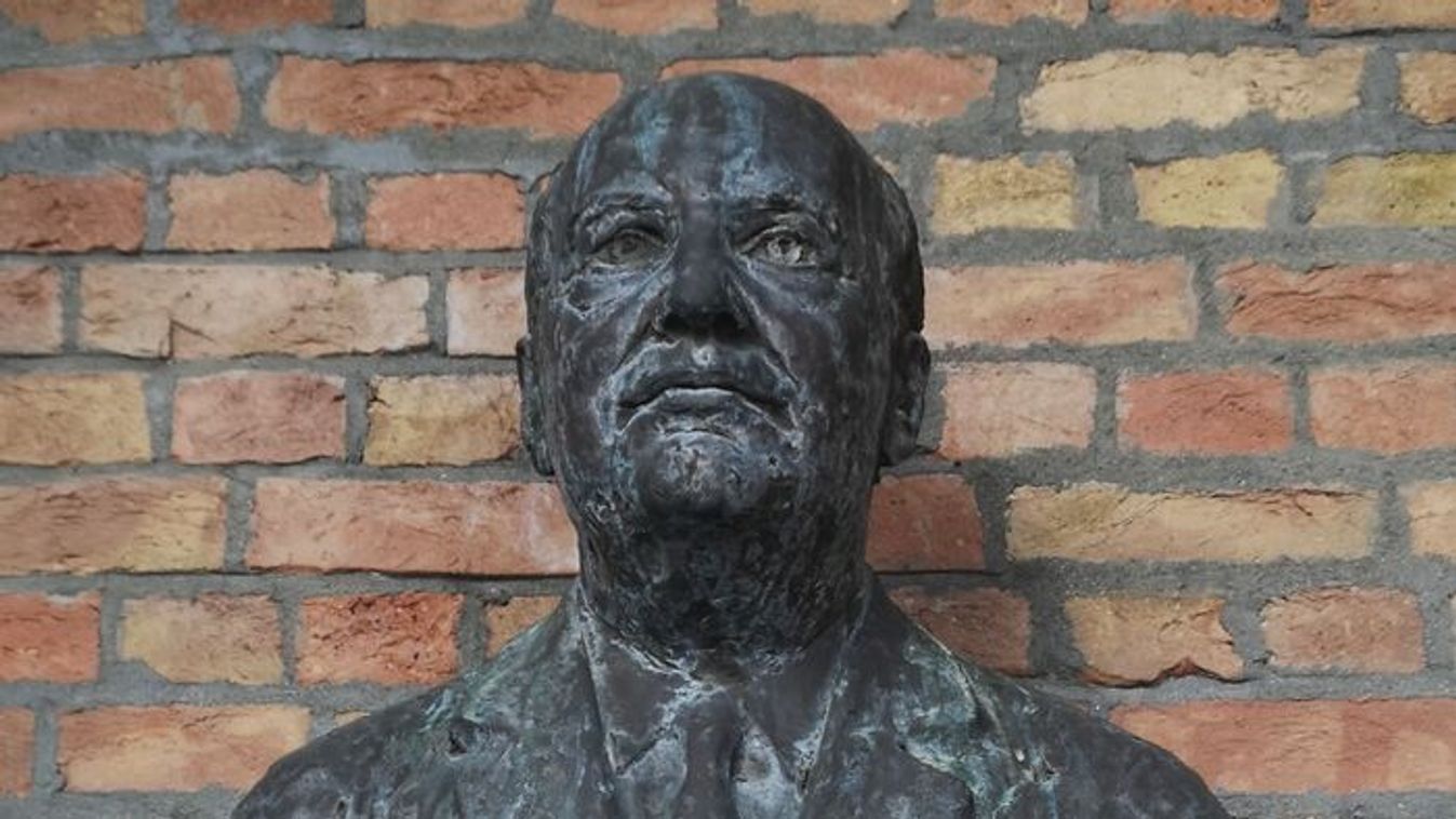 Vaszy Viktor Szeged zeneéletének halhatatlan szervezője