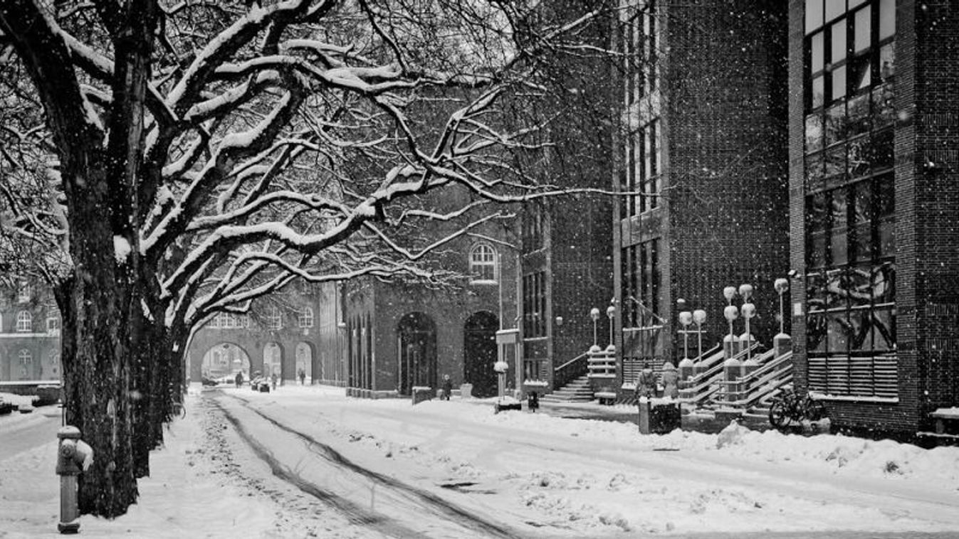 Amikor az ÁVH figyelte az éjféli misét: ilyen volt a karácsony a diktatúrában