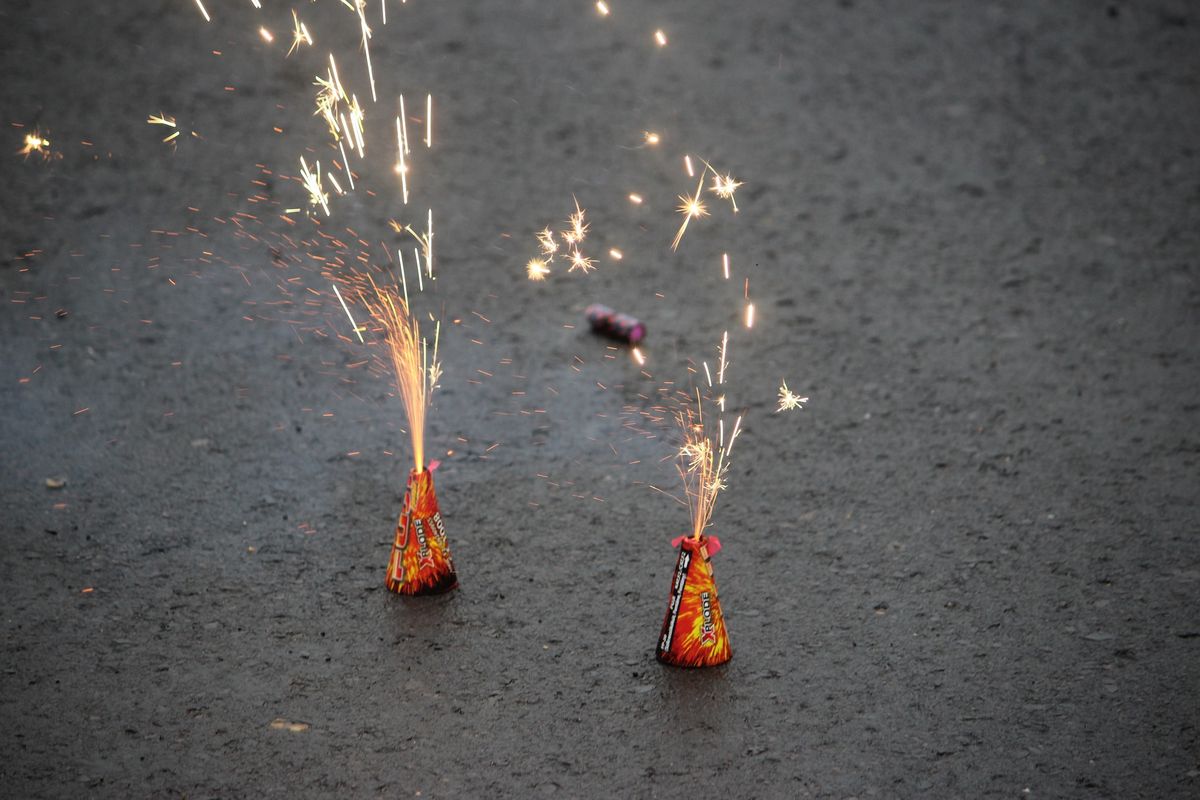 Bajt is okozhat a tűzijáték. (Fotó: Dóka Imre tűzoltó őrnagy)