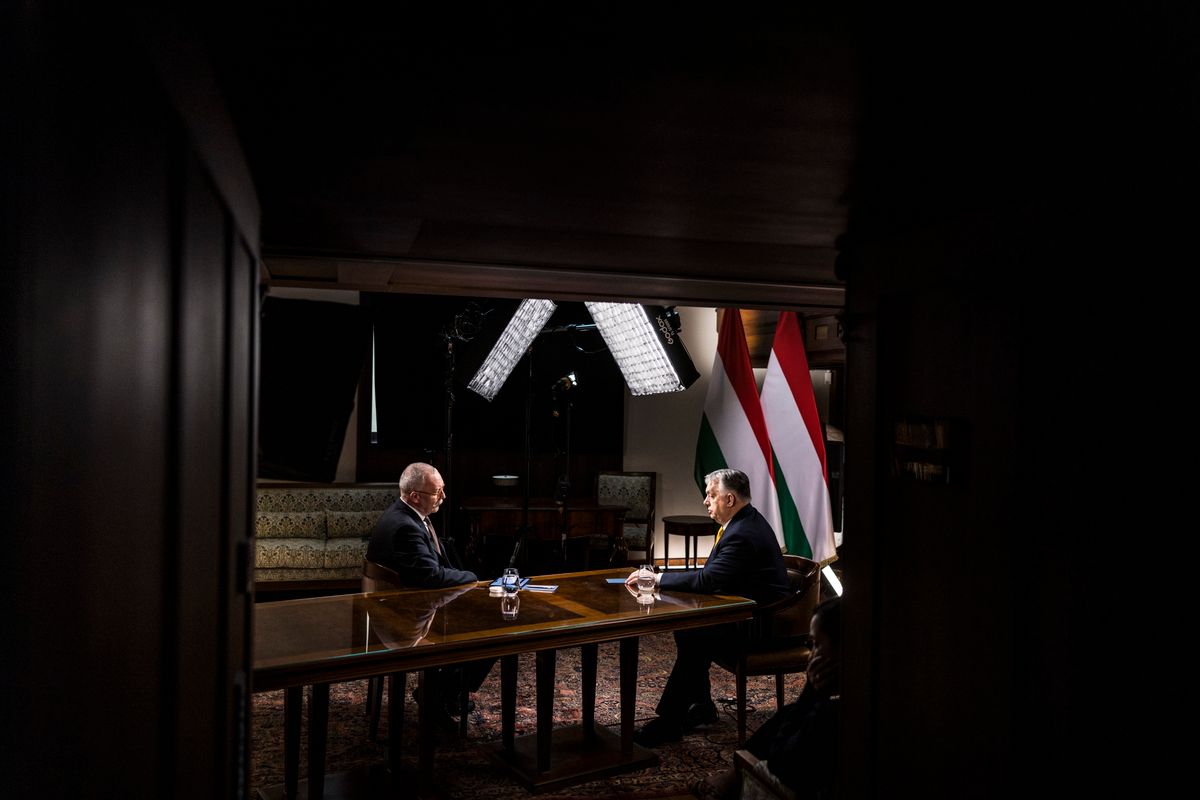 Szilveszteri évértékelő interjút adott Orbán Viktor. (Fotó: Miniszterelnöki Kommunikációs Főosztály/Kaiser Ákos.)