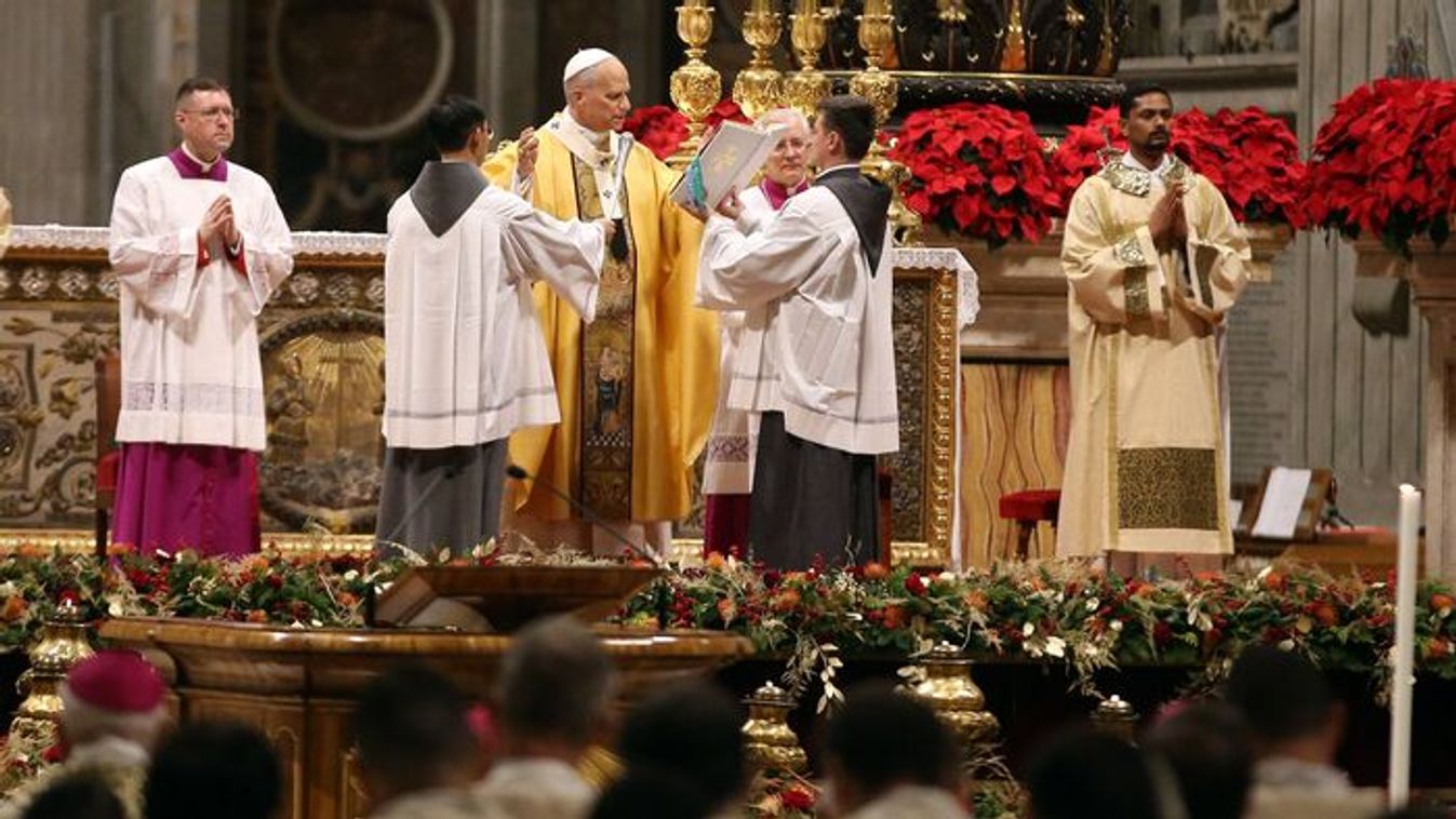 Első karácsonyi miséjét mutatta be szenteste XIV. Leó a Szent Péter-bazilikában
