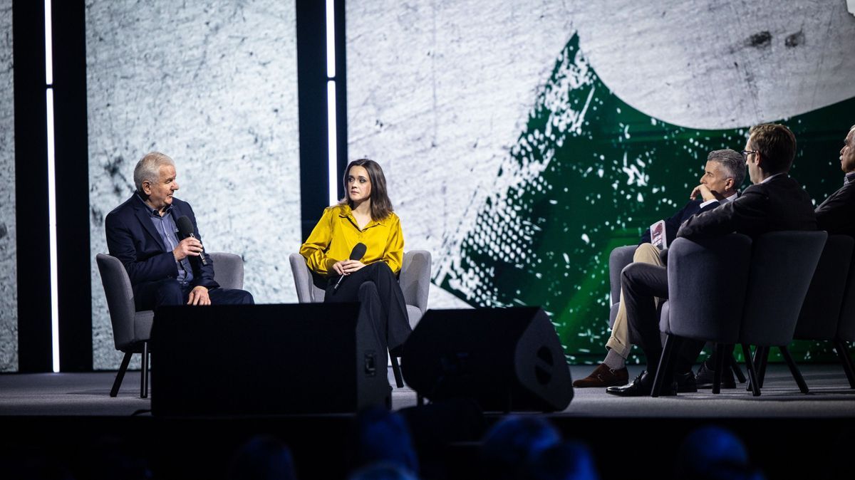 A közöny a legnagyobb ellenség a háború ellen. (Fotó: Facebook/Halkó Petra)