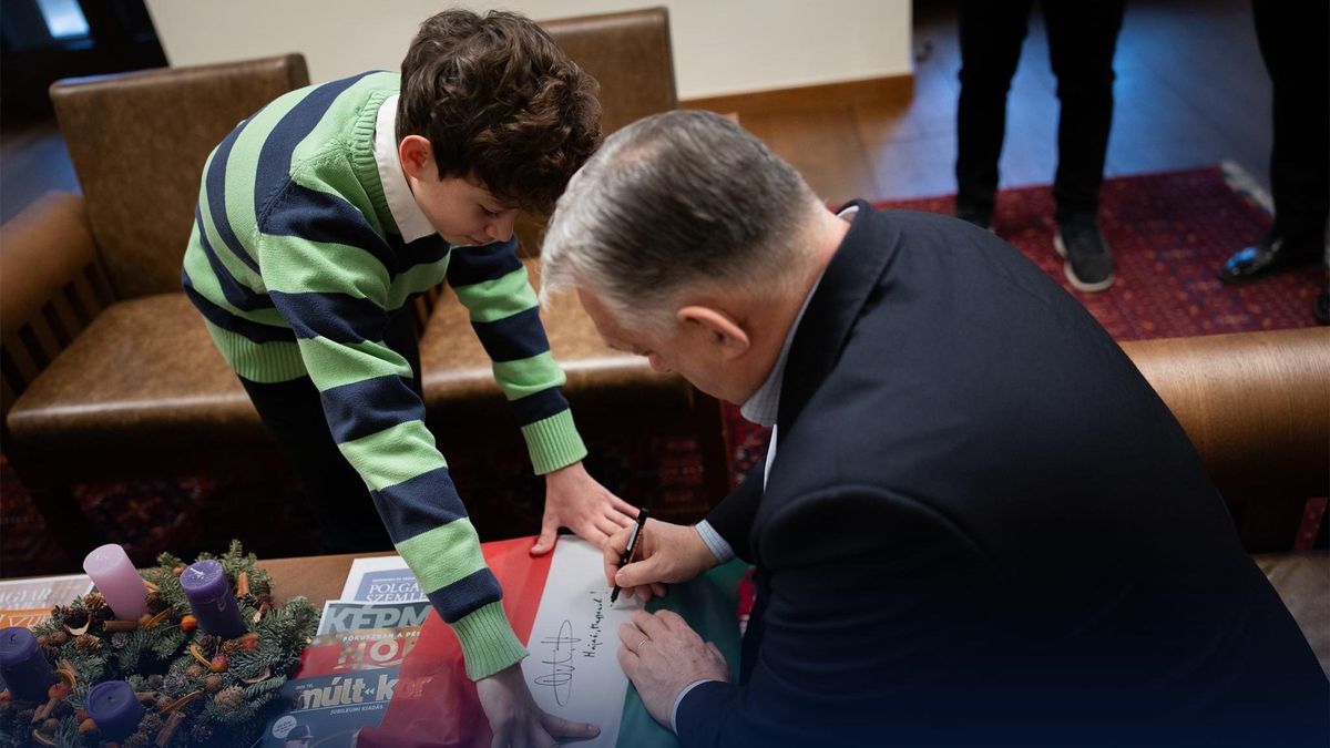 A mulasztást most személyesen pótolta Orbán Viktor. (Fotó: Orbán Viktor/Facebook)