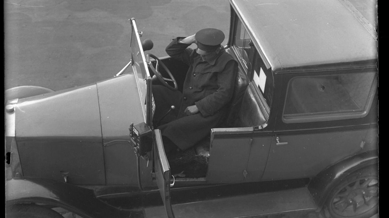 100 éve Szeged: így született meg a taxizás a Tisza-parton