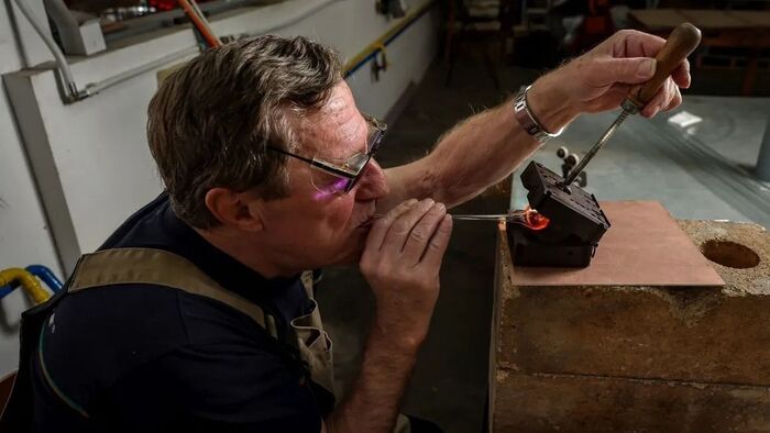 Visszatér a szegedi otthonokba is az igazi kézműves karácsonyfadísz