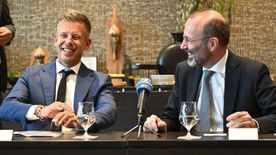 Így illeszedik a Tisza Párt a külföldi baloldali értékekhez