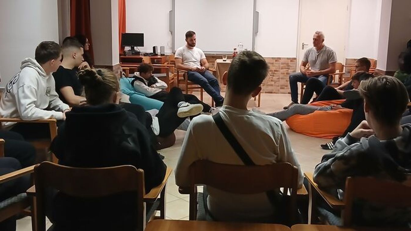 Világbajnok kajakos motiválta a szegedi kollégistákat +fotók