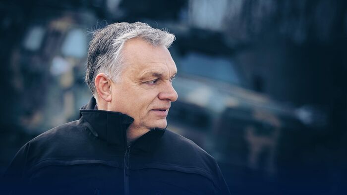 Orbán Viktor karácsonyi üzenete mellé ajándék is érkezett +videó