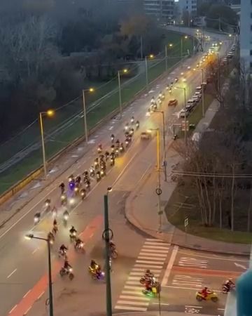 Motoros Mikulások száguldottak végig Szegeden. (Fotó: Szegeden Láttam és Hallottam/Szabolcs Jónás)