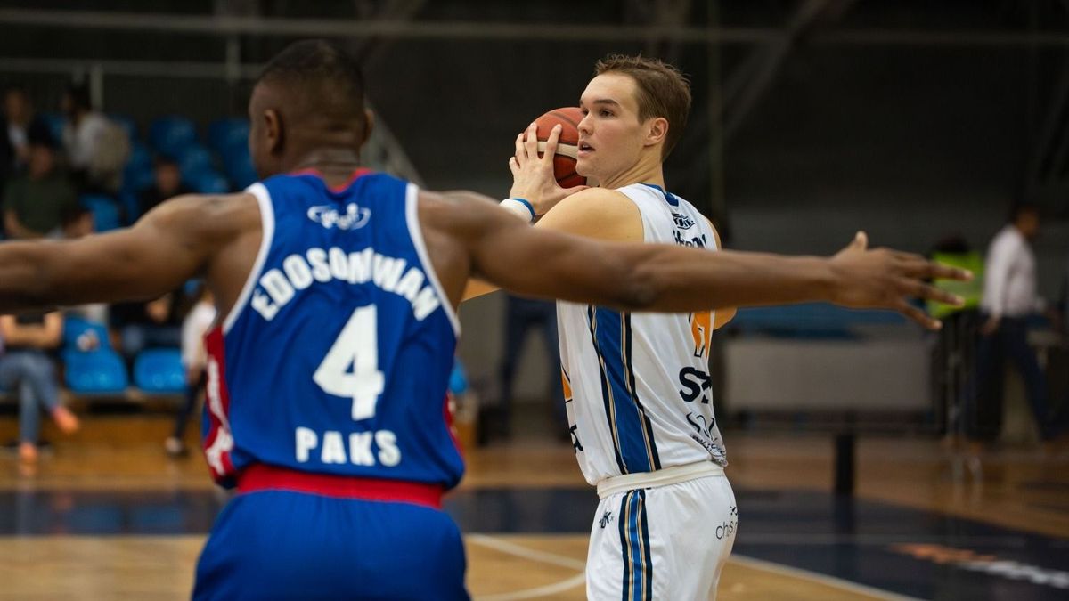 Megdolgozott a Paks elleni sikerért az SZTE-Szedeák. (Fotó: Kamenik Balázs)