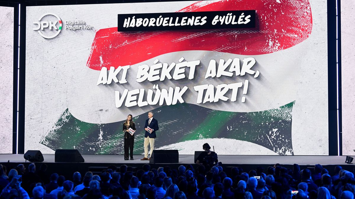 50 millió forinttal támogatják a Jónak lenni jó! jótékonysági kampányát. (Fotó: Koszticsák Szilárd/MTI)