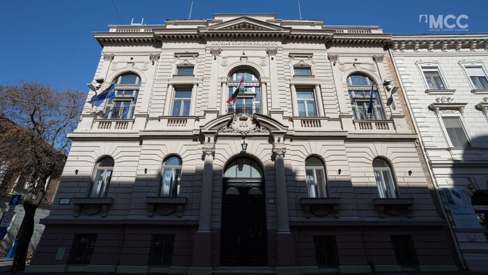 Zene és politika találkozása Szegeden: ilyen lesz a Mandiner Klubest!