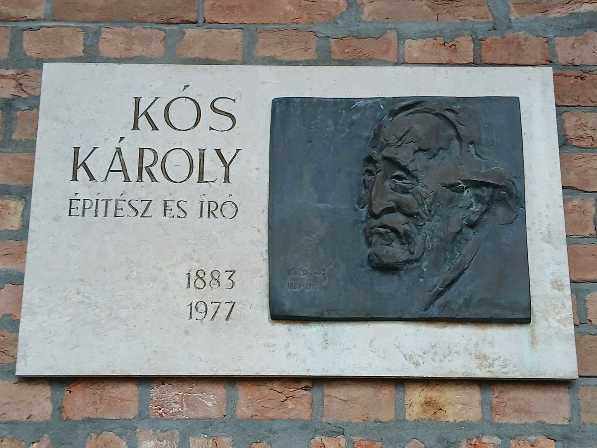 Az 1883-ban Temesváron született Kós Károly még Kóschként lett anyakönyvezve. (Fotó: SzegedMA)