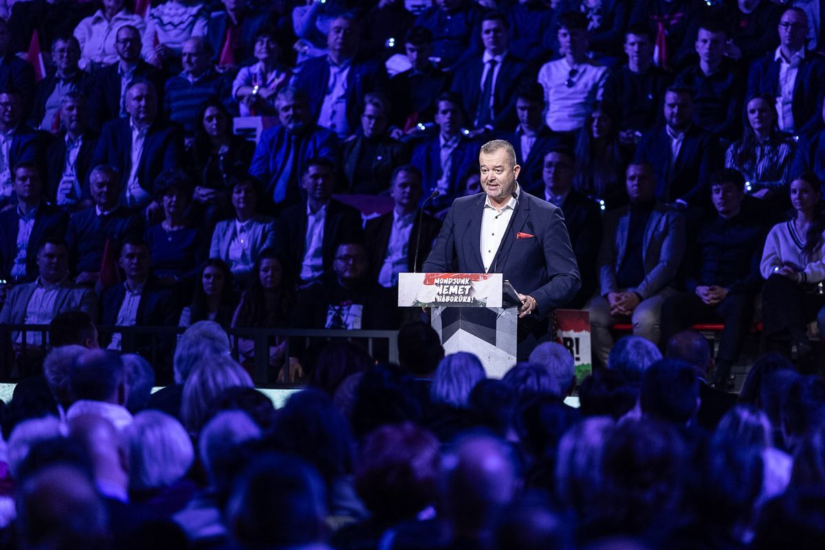 Hollósy András is indul országgyűlési képviselnőnek Miskolcon. (Fotó: Polyák Attila)