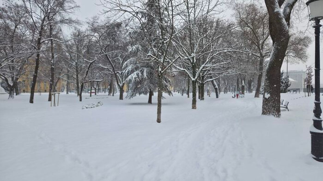 Ezekre érdemes odafigyelniük a szegedieknek, amíg tartanak a fagyos napok